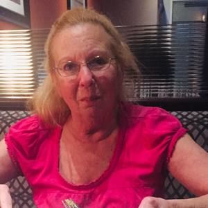 Meet your Posher, Carole